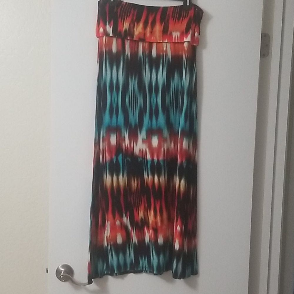 Maxi skirt